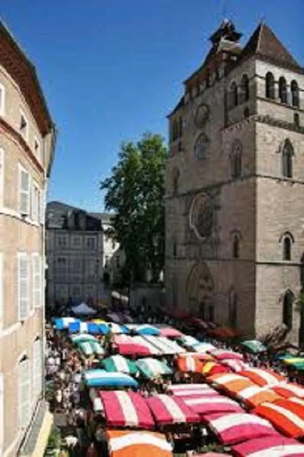 Boutique Appartement 2 Chambres Dans Le Vieux Cahors Apartamento